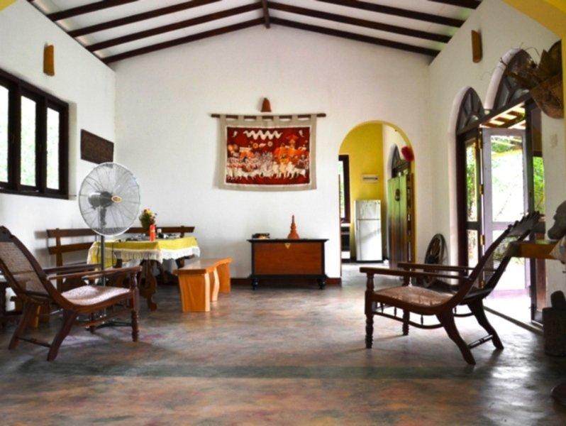 The Reef Beach Hotel Negombo Extérieur photo